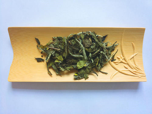 白茶是全发酵茶还是微发酵茶？	