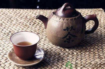 来，带你了解白茶和绿茶的区别！