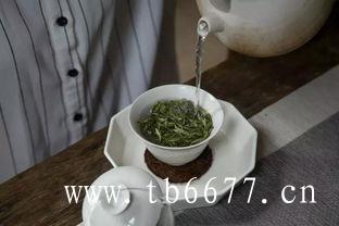 一白茶的名称来自白毫银针,白牡丹茶最佳饮用期