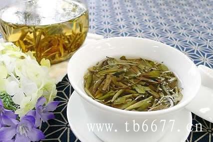 喝寿眉白茶的好处,白茶的主要品种有白牡丹白毫银针。,喝寿眉白茶的好处