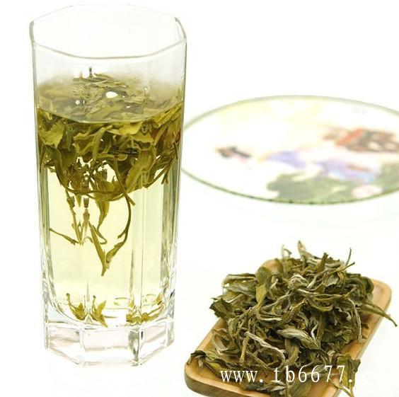 白牡丹茶品质特征,冲泡白茶茶饼可使用较高的温度,白牡丹茶品质特征