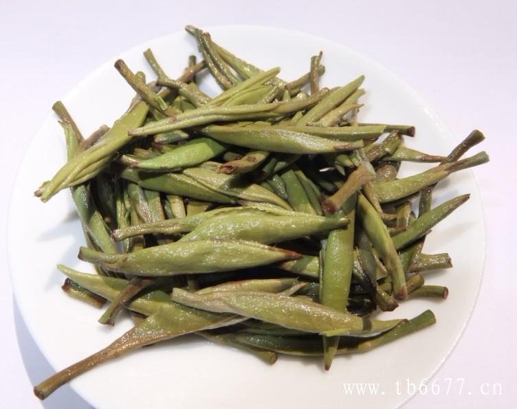 白牡丹茶是泡还是煮？,寿眉白茶饼的价格是多少