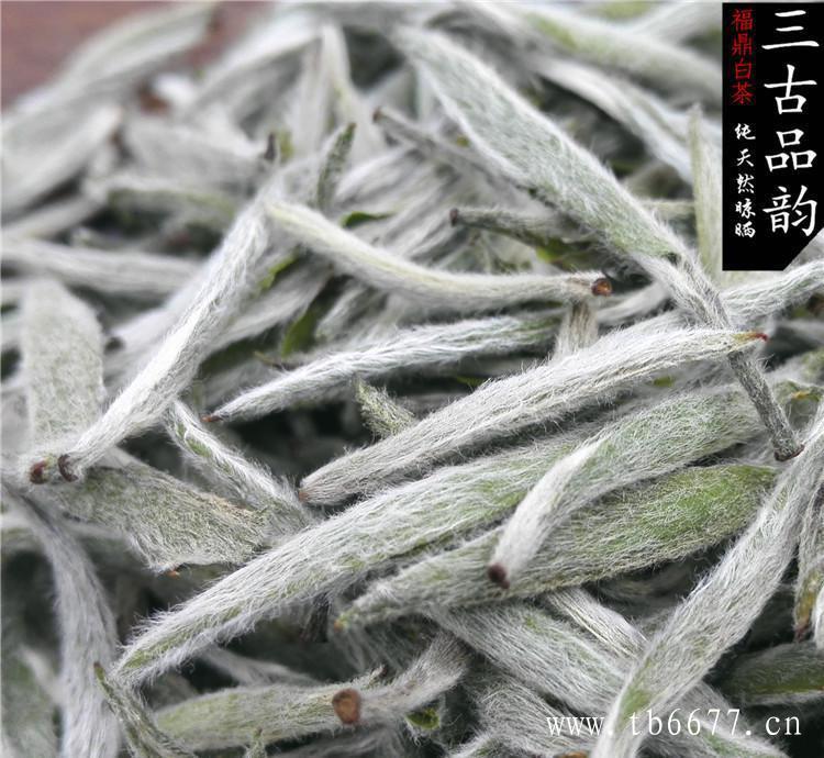 白牡丹茶的功效,白茶属于轻微发酵茶，属于寒性茶叶，很值得饮用。