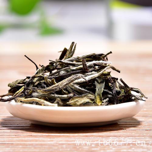 散白茶与茶饼的区别